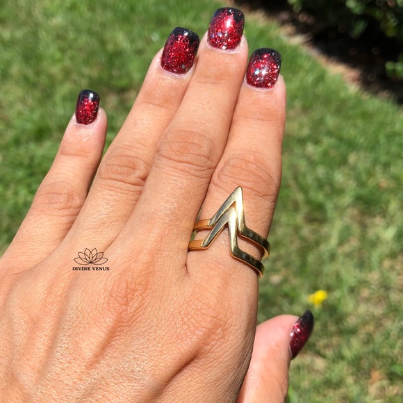 Double V Ring • Gold Plated Stainless Steel - Picture 3 of 8